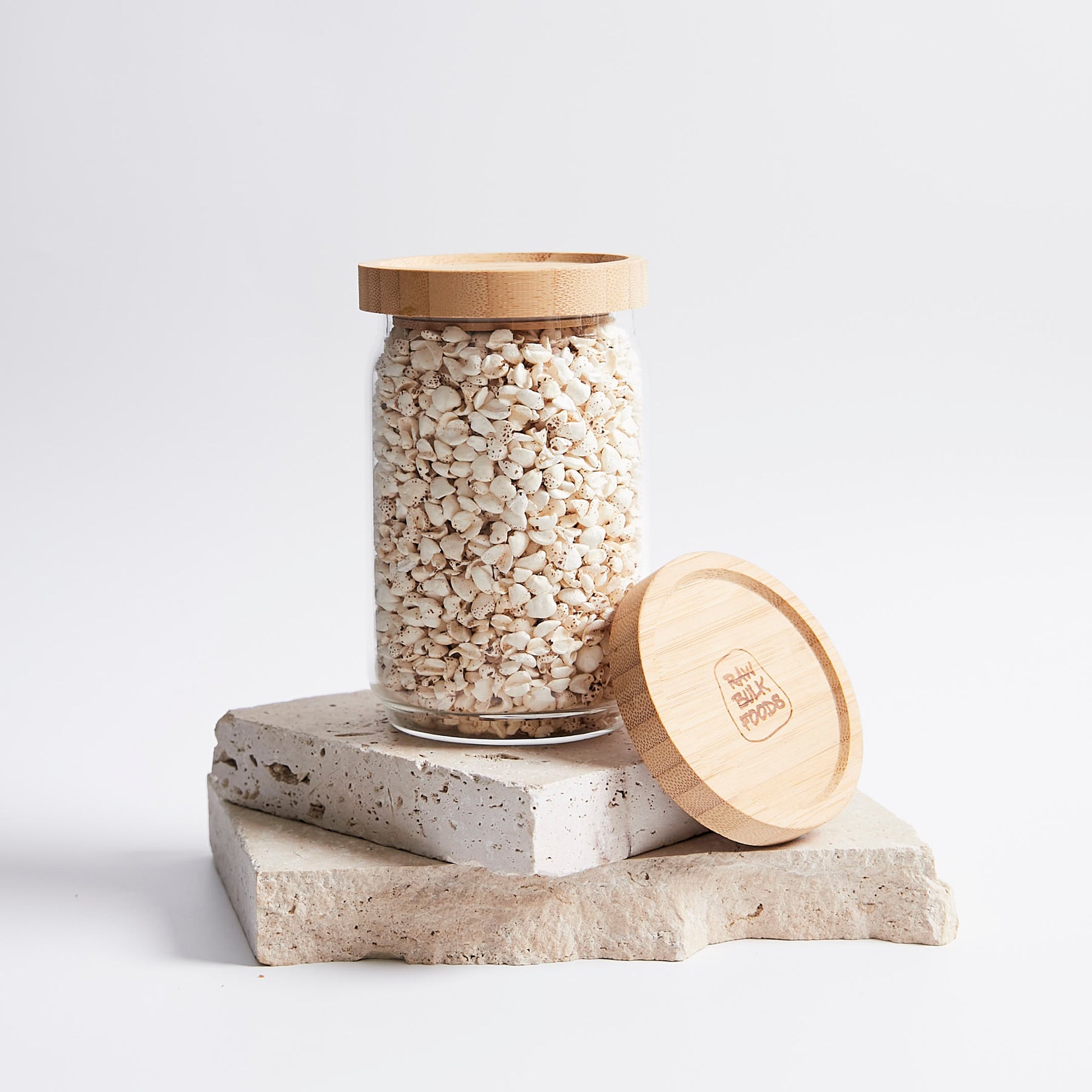 Brown rice puffs