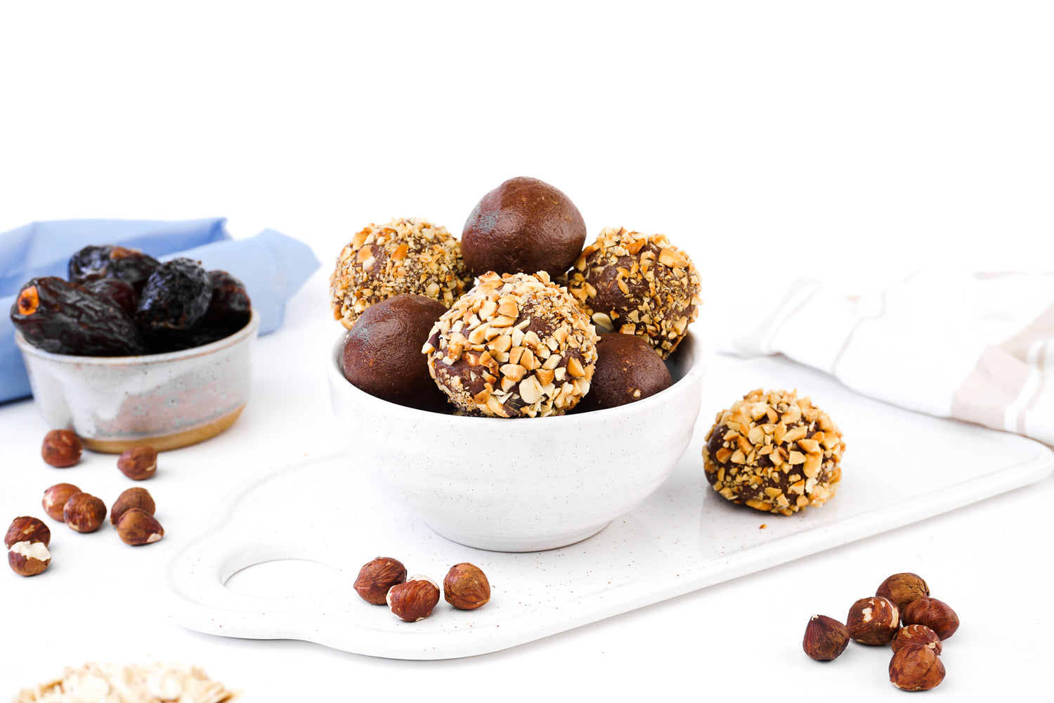 Fererro Rocher Inspired Ferrero Rocher Inspired Bliss Balls